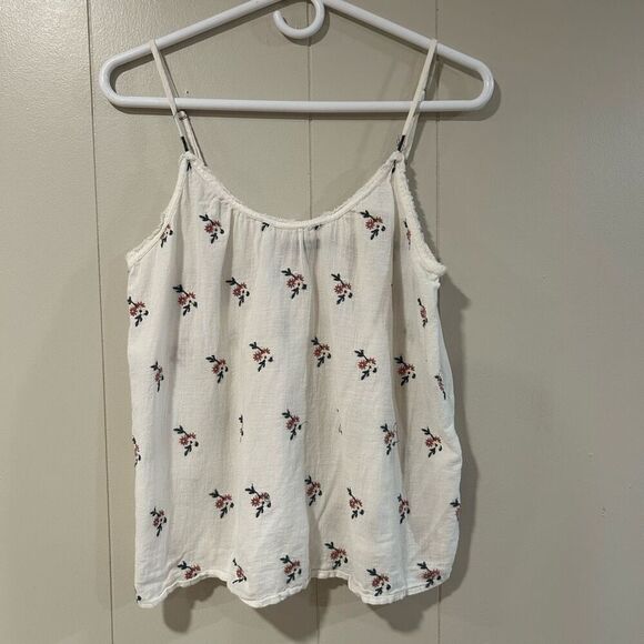 Abercrombie & Fitch tank top with embroidered flower tank sz: Medium - Picture 1 of 5